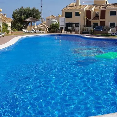 Descansa Dehesa de Campoamor